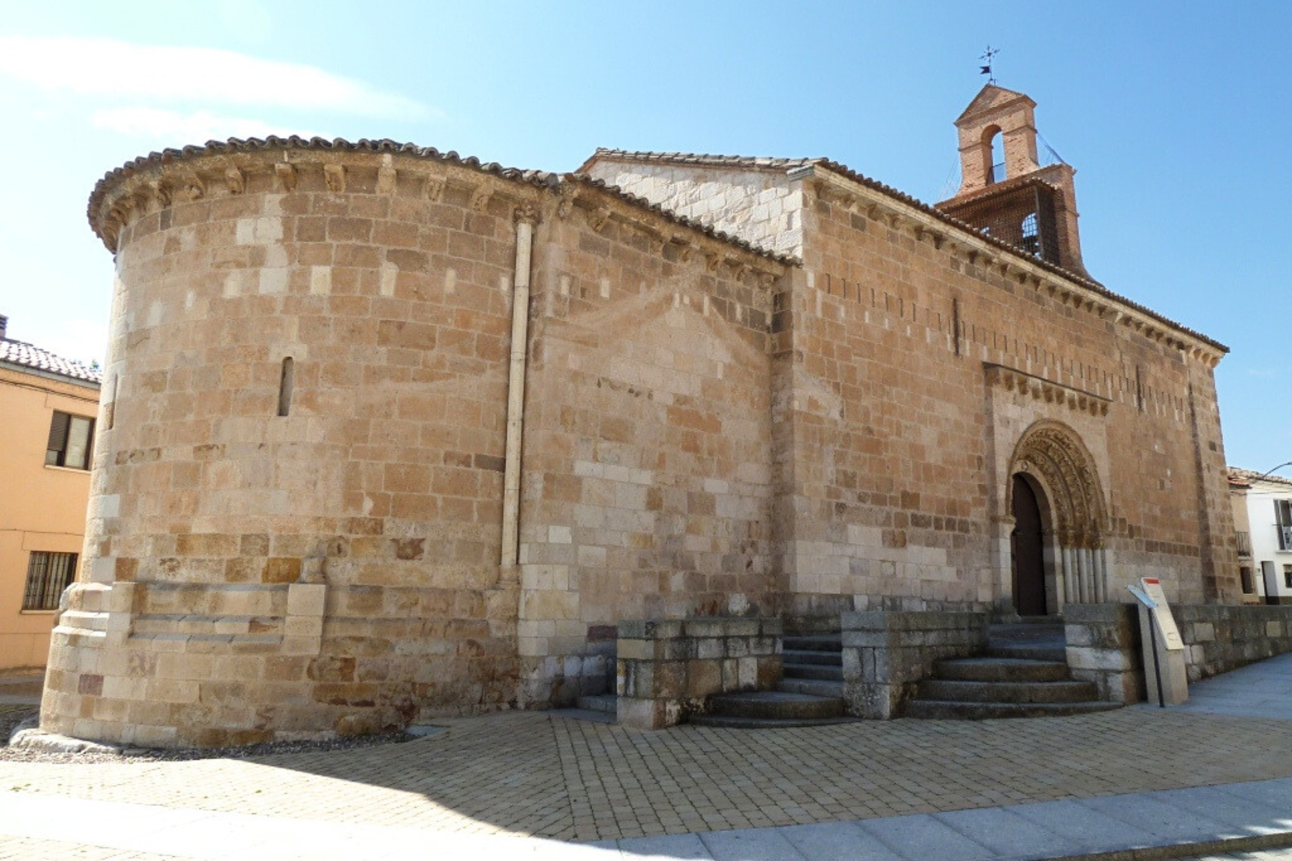 San Claudio de Olivares, La Milla Románica