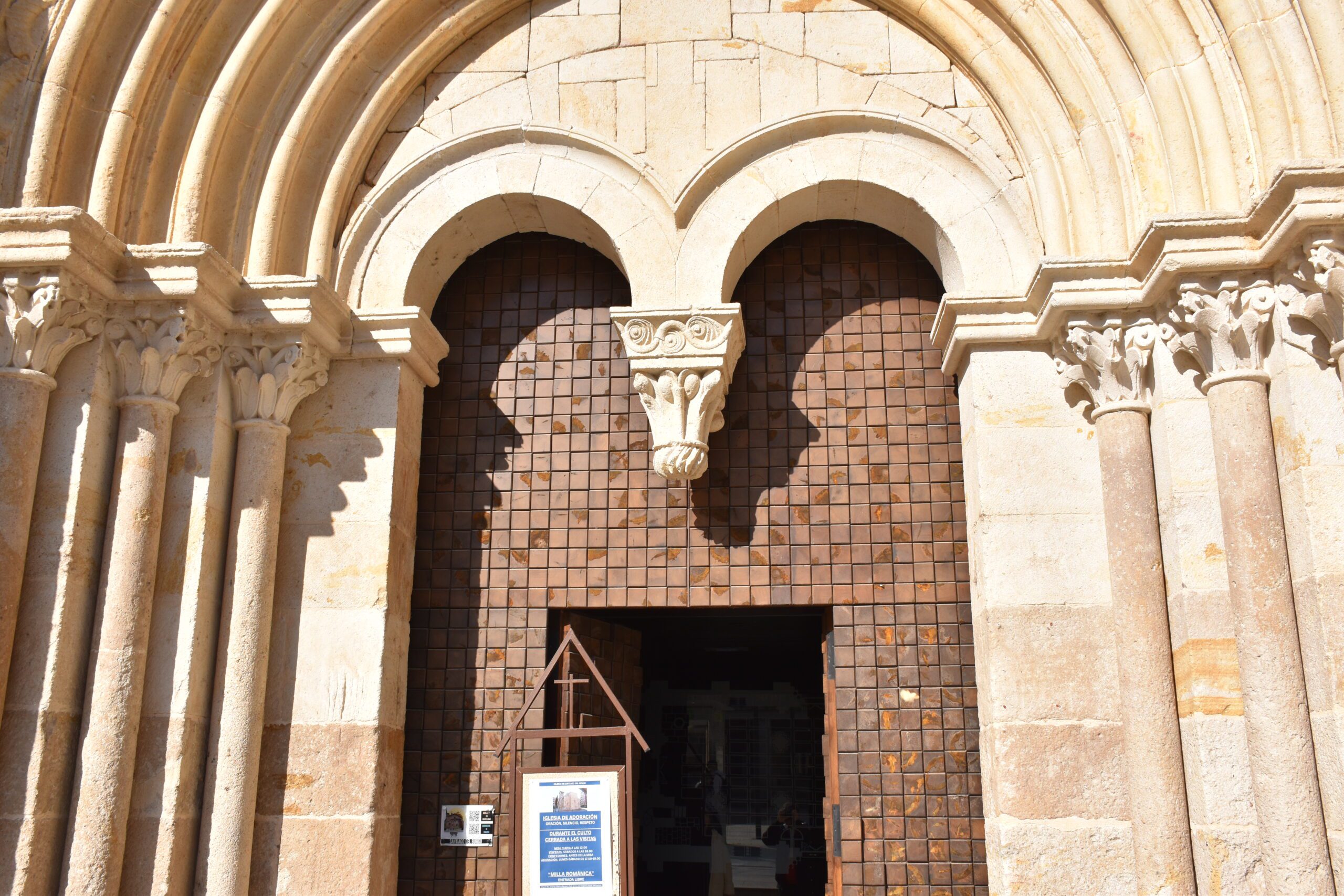 Santiago del Burgo, La Milla Románica