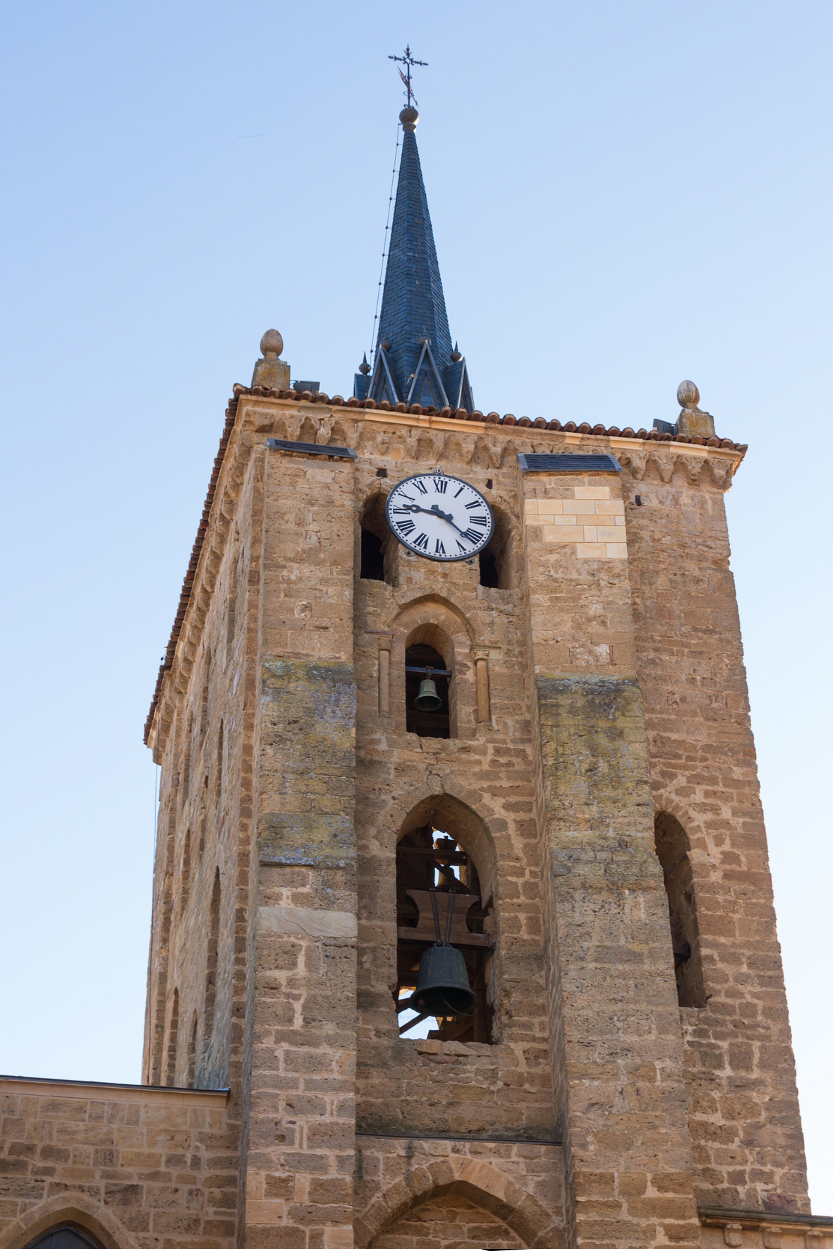 Torre del reloj de Santa María del Azogue, en Benavente