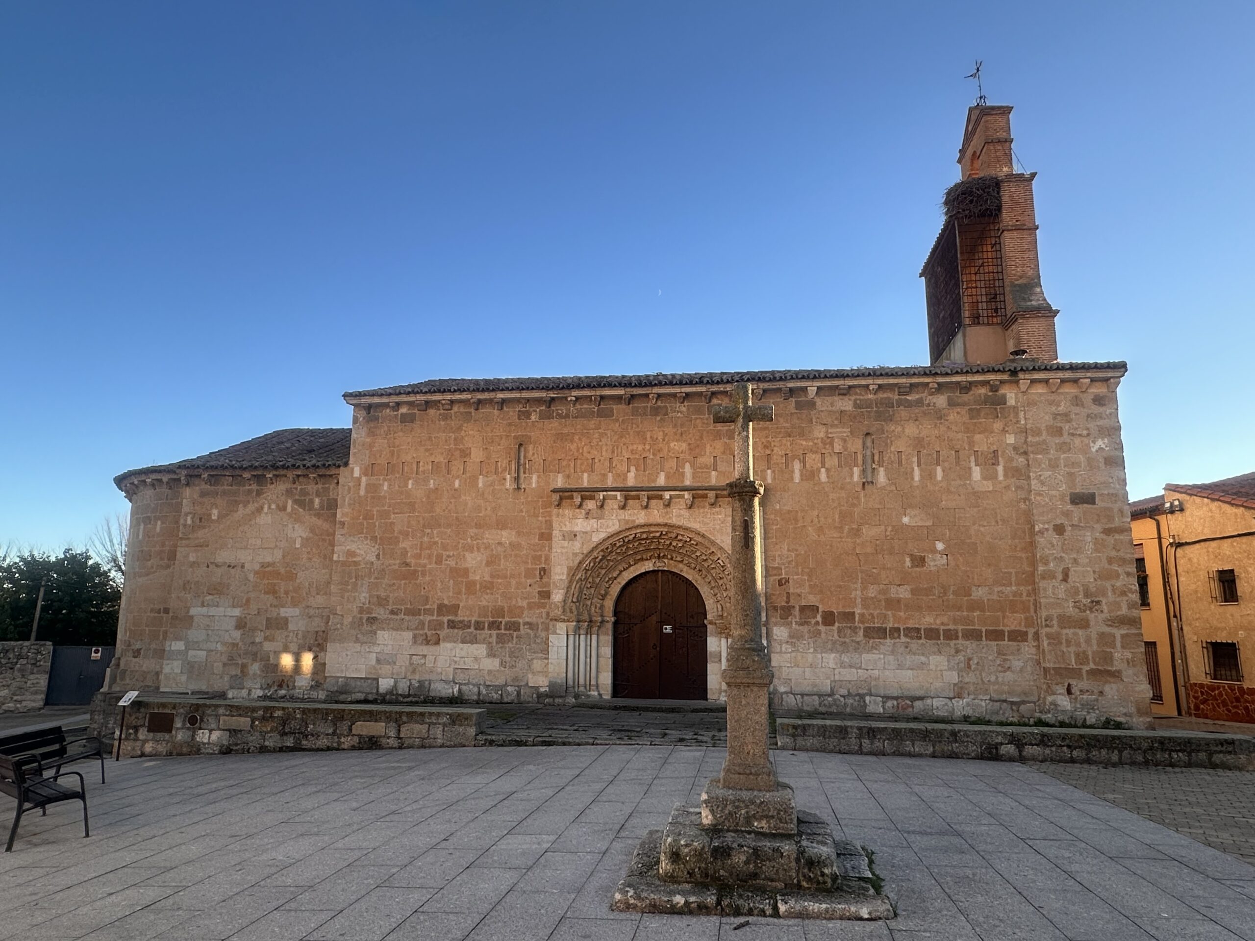 Iglesia de San Claudio de Olivares